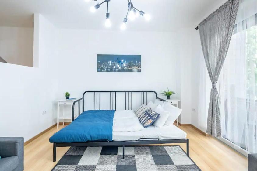 Lejlighed 2br & 2balcony By Nw Budapest
