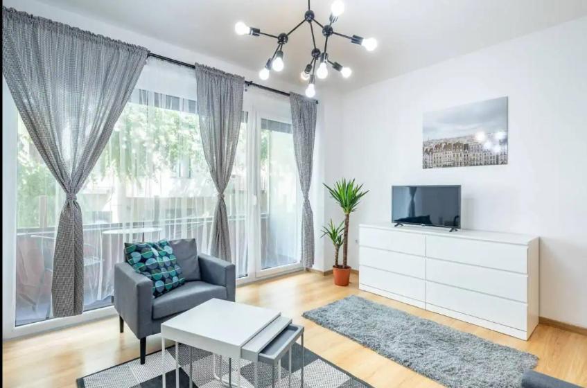Lejlighed 2br & 2balcony By Nw Budapest